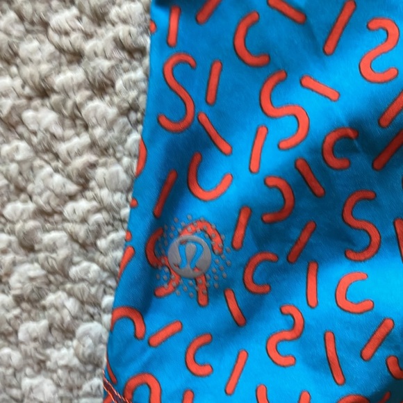 Lululemon seawheeze preloved top - Picture 3 of 3